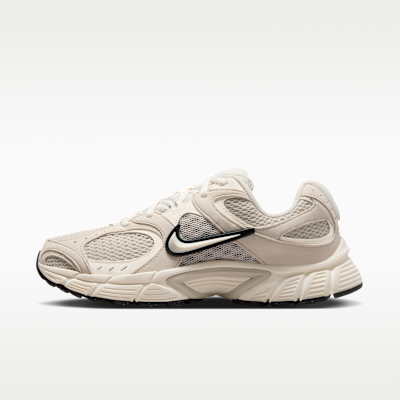 Nike V5 RNR Women's Shoes with Reflective Accents. Nike.com